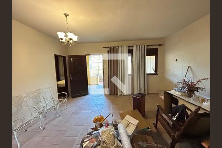 Sala de casa para alugar com 2 quartos, 500m² em Piedade, Rio de Janeiro