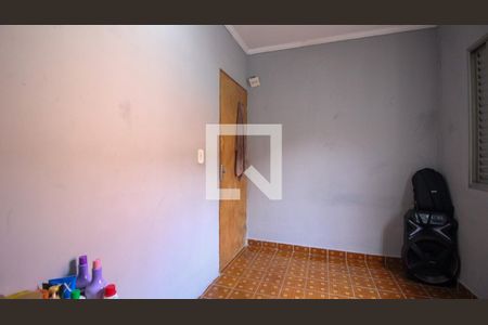 Quarto 2 de casa à venda com 3 quartos, 150m² em Vila Industrial, São Paulo