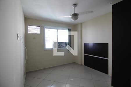 Quarto 2 de apartamento para alugar com 2 quartos, 70m² em Barra Olímpica, Rio de Janeiro