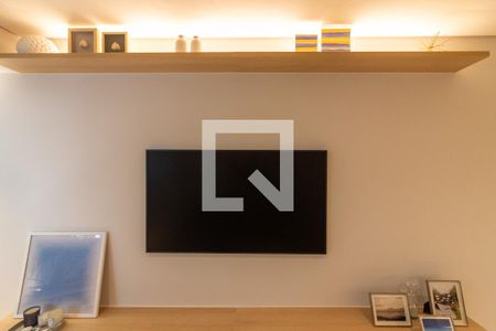 Sala de apartamento à venda com 3 quartos, 94m² em Vila Olímpia, São Paulo
