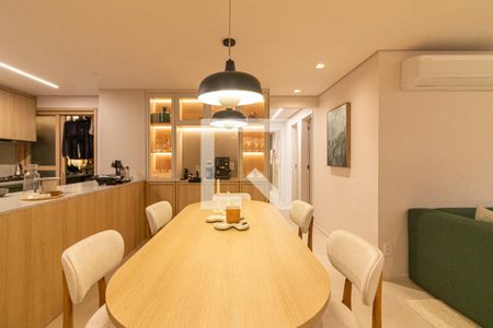 Sala de apartamento à venda com 3 quartos, 94m² em Vila Olímpia, São Paulo