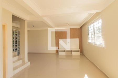 Sala de casa de condomínio para alugar com 3 quartos, 85m² em Fanny, Curitiba