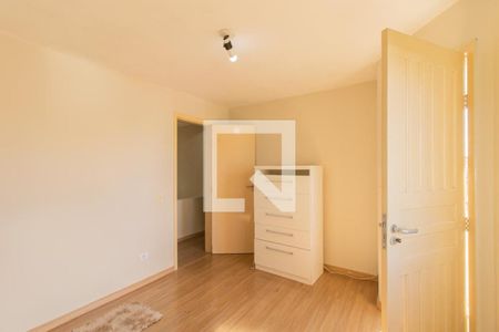 Quarto 1 Suite de casa de condomínio para alugar com 3 quartos, 85m² em Fanny, Curitiba