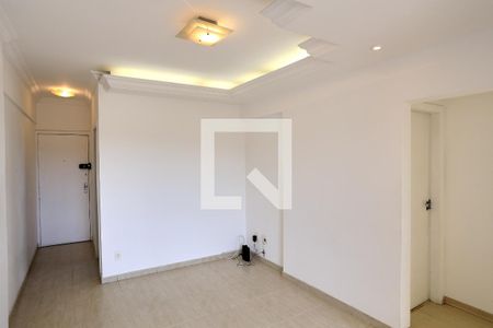 Sala de apartamento à venda com 3 quartos, 80m² em Santa Efigênia, Belo Horizonte