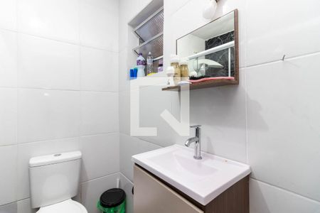Banheiro da Suíte 1 de casa à venda com 2 quartos, 70m² em Jardim Peri, São Paulo