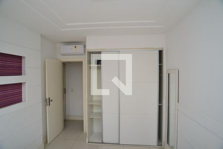 Quarto de apartamento para alugar com 3 quartos, 194m² em Barra da Tijuca, Rio de Janeiro