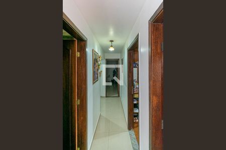 Corredor de casa à venda com 4 quartos, 278m² em Penha Circular, Rio de Janeiro
