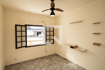 Quarto 1 de casa para alugar com 3 quartos, 120m² em Guaratiba, Rio de Janeiro