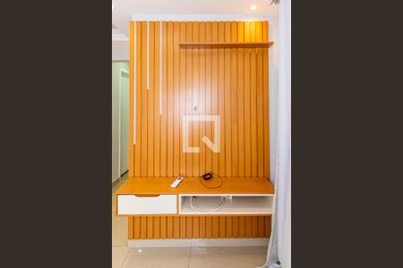 Sala - Rack de apartamento para alugar com 2 quartos, 52m² em Madureira, Rio de Janeiro
