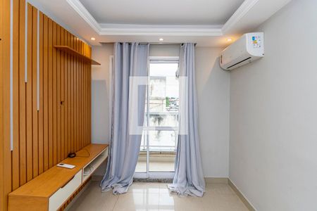 Sala de apartamento para alugar com 2 quartos, 52m² em Madureira, Rio de Janeiro