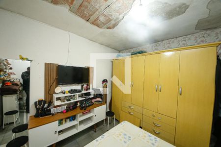 Casa à venda com 2 quartos, 150m² em Parque dos Bancarios, São Paulo