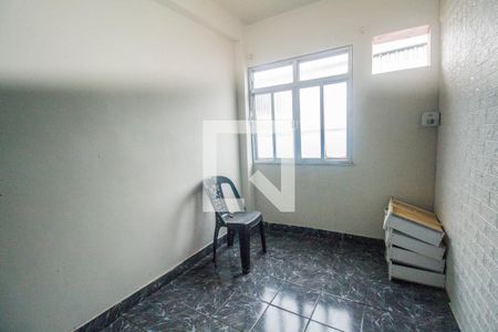 Quarto 1 de casa à venda com 3 quartos, 100m² em Realengo, Rio de Janeiro