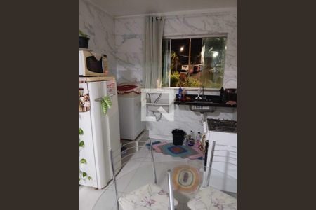 Cozinha de apartamento para alugar com 2 quartos, 56m² em Conjunto 29, Brasília