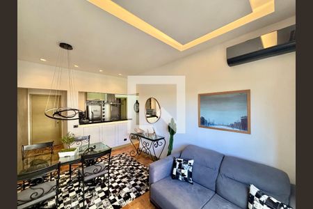 Sala de apartamento à venda com 2 quartos, 72m² em Lagoa, Rio de Janeiro