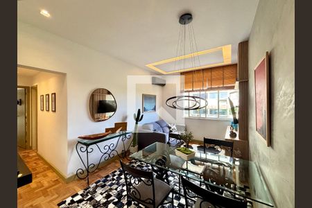 Sala de apartamento à venda com 2 quartos, 72m² em Lagoa, Rio de Janeiro