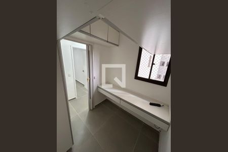 Quarto de apartamento à venda com 3 quartos, 68m² em Jardim Pinheiros, São Paulo