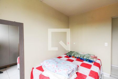 Quarto 1 de apartamento à venda com 2 quartos, 42m² em Guajuviras, Canoas