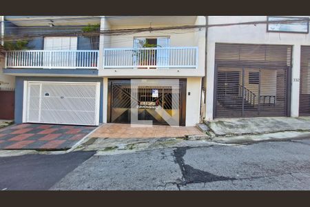 Casa para alugar com 5 quartos, 200m² em Vila Inglesa, São Paulo