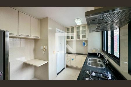 Cozinha de apartamento para alugar com 4 quartos, 118m² em Vila Clementino, São Paulo