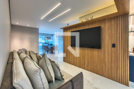 Sala de apartamento para alugar com 4 quartos, 144m² em Guilhermina, Praia Grande