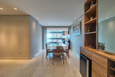 Sala de apartamento para alugar com 4 quartos, 144m² em Guilhermina, Praia Grande