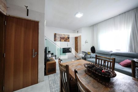Sala/Cozinha de casa de condomínio à venda com 2 quartos, 75m² em Vila Dalila, São Paulo