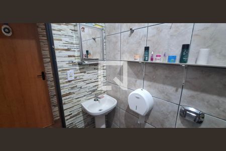 Banheiro da Suíte 1 de casa para alugar com 4 quartos, 80m² em Parque Ribeirao Preto, Ribeirão Preto