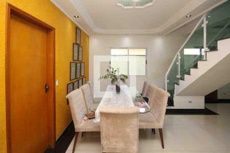 Casa à venda com 3 quartos, 180m² em Sítio da Figueira, São Paulo