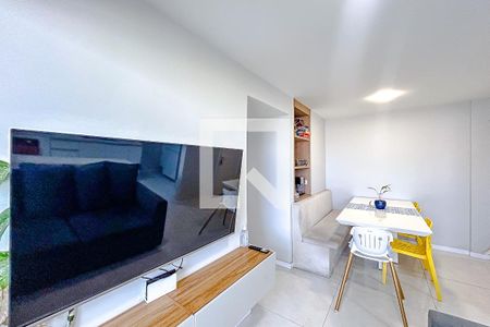 Sala de apartamento para alugar com 3 quartos, 91m² em Parque São Jorge, São Paulo