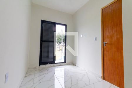 Quarto 2 de casa à venda com 3 quartos, 80m² em Vila Paranagua, São Paulo