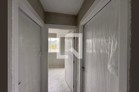 Corredor de apartamento à venda com 2 quartos, 43m² em Vargem Pequena, Rio de Janeiro