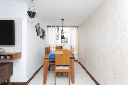 Sala de apartamento para alugar com 3 quartos, 56m² em Itaquera, São Paulo