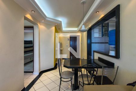 Sala de apartamento para alugar com 2 quartos, 90m² em Nova Mirim, Praia Grande