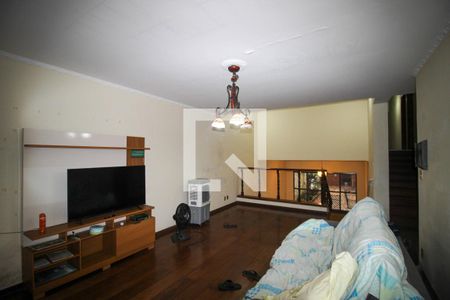 Casa para alugar com 3 quartos, 220m² em Vila Jardini, Sorocaba