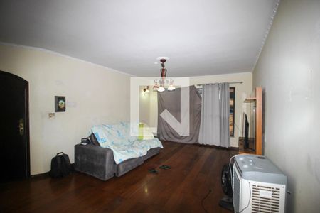Casa para alugar com 3 quartos, 220m² em Vila Jardini, Sorocaba