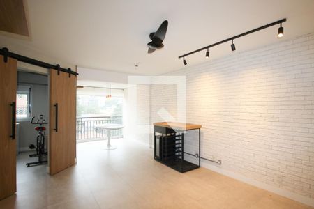 Sala de apartamento à venda com 2 quartos, 74m² em Vila Olímpia, São Paulo