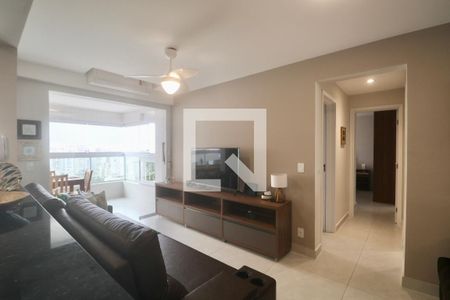 Sala de apartamento para alugar com 2 quartos, 77m² em Vila Alzira, Guarujá