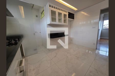 cozinha de apartamento para alugar com 3 quartos, 76m² em Caiçara-adelaide, Belo Horizonte