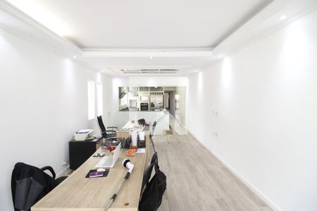 Sala / Cozinha de casa à venda com 3 quartos, 284m² em Parque Savoy City, São Paulo