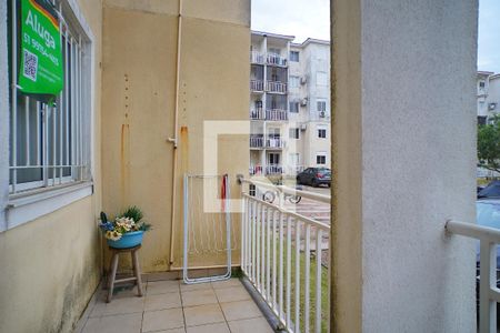 Varanda  de apartamento para alugar com 3 quartos, 77m² em Humaitá, Porto Alegre