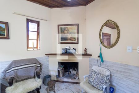 Sala de casa à venda com 5 quartos, 165m² em Parque Urbano, Porto Alegre