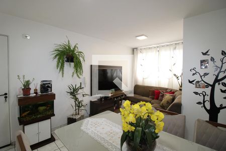 Sala de apartamento à venda com 2 quartos, 52m² em Guaianases, São Paulo