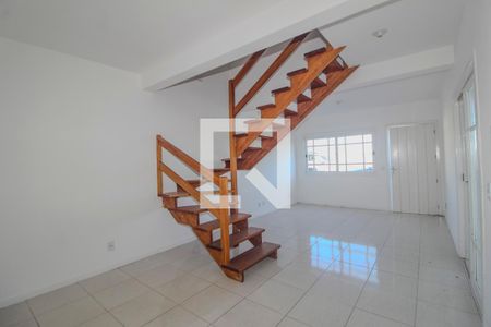 Cozinha/Area de serviço de casa de condomínio à venda com 2 quartos, 99m² em Campo Novo, Porto Alegre