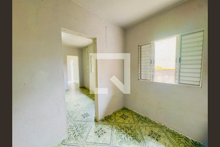 Quarto 2 de casa para alugar com 2 quartos, 56m² em Parque Sao Miguel, Guarulhos