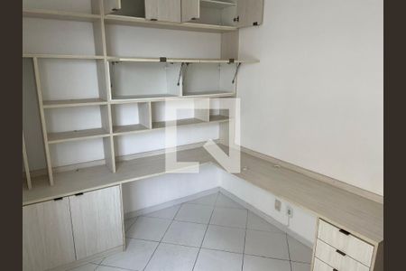 Quarto de apartamento à venda com 3 quartos, 89m² em Vila da Penha, Rio de Janeiro
