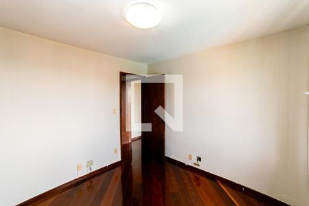 Quarto de apartamento à venda com 3 quartos, 110m² em Serra, Belo Horizonte