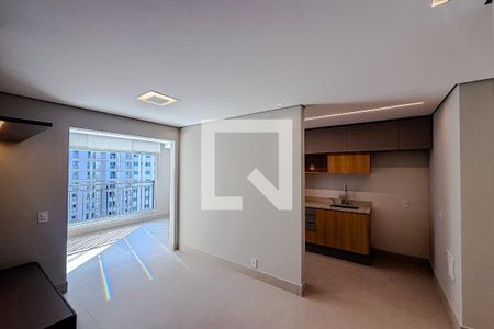 Sala de apartamento para alugar com 2 quartos, 70m² em Vila Dom Pedro I, São Paulo