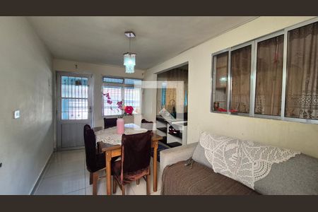 Sala de casa à venda com 3 quartos, 137m² em Vila Linda, Santo André