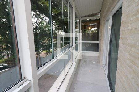 Sacada da Sala 1 de casa para alugar com 6 quartos, 350m² em Cristal, Porto Alegre