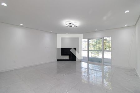 Sala de casa para alugar com 6 quartos, 350m² em Cristal, Porto Alegre